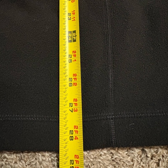 Patagonia Black Quarter-Zip Fleece - Picture 5 of 7